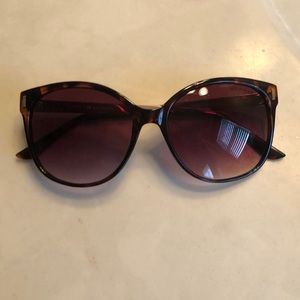 Tommy hilfilger sunglasses